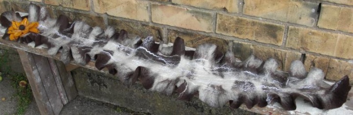 Brown scarf picture no. 3
