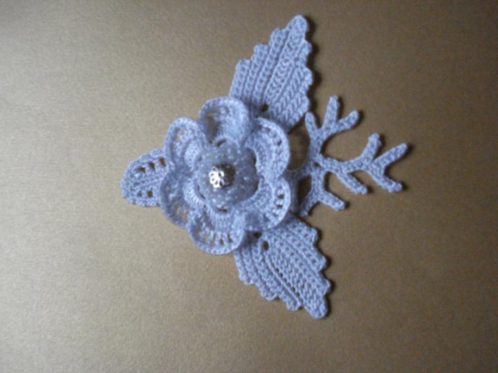 Crocheted brooch