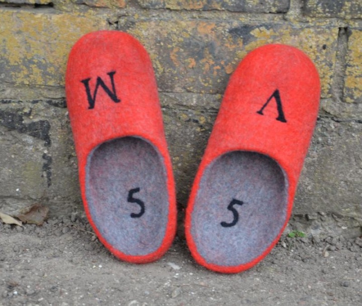 Slippers 55th anniversary picture no. 3