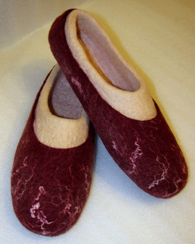 Burgundy with white, 39 size picture no. 2