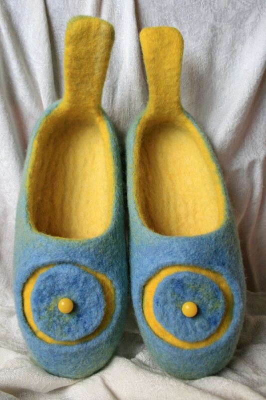 Daisies Akela