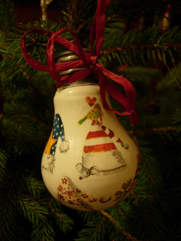 Christmas tree toys