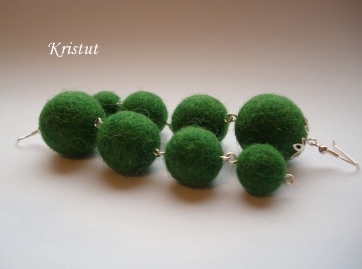 Dark green picture no. 2