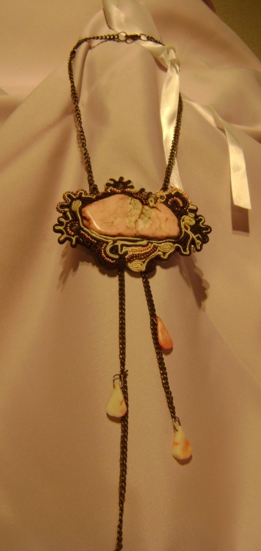 Neckless