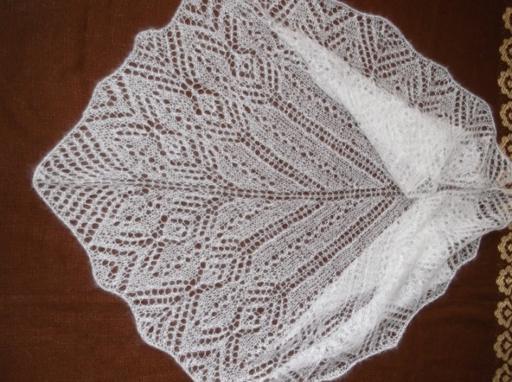 white scarf (11) picture no. 2
