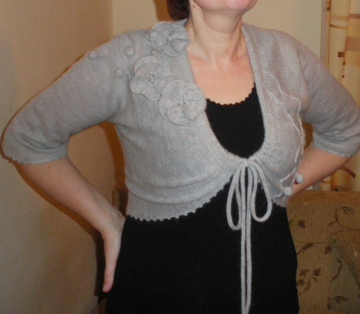 Short sweater picture no. 2