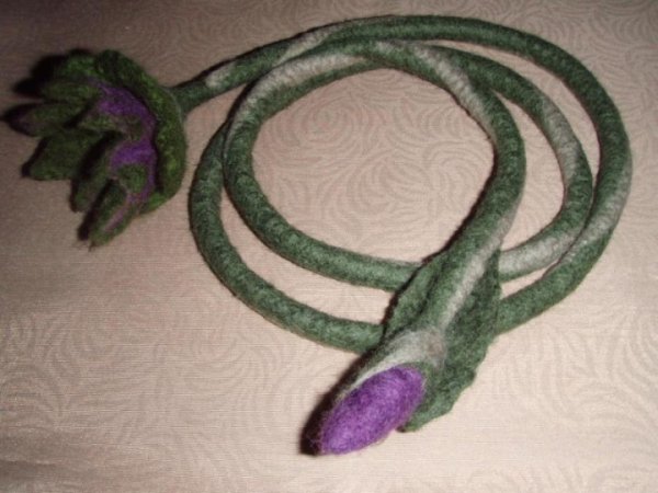 125thGreen belt adorned with flowers - Accessories