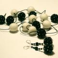 Black with white (embroidered, long) - Kits - felting