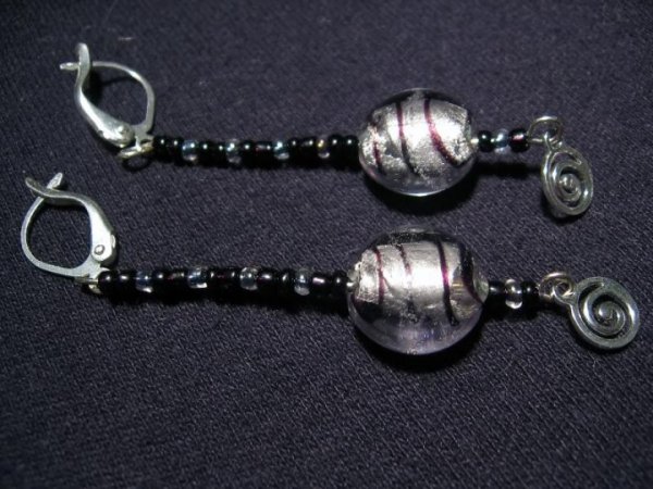 Black and gray - Earrings