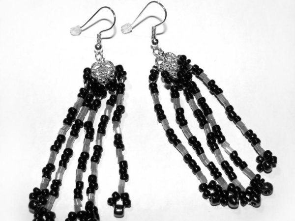 black - Earrings