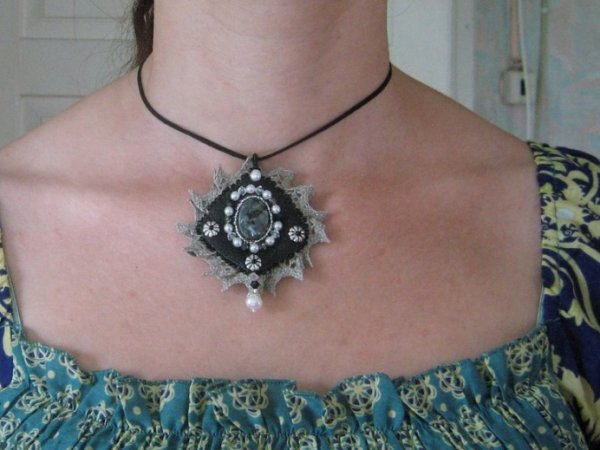Subtle - Necklace