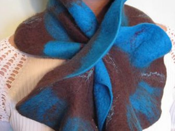 Heaven and chocolate - is pushed countries - Scarves & shawls