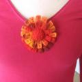 red flower - Brooches - felting