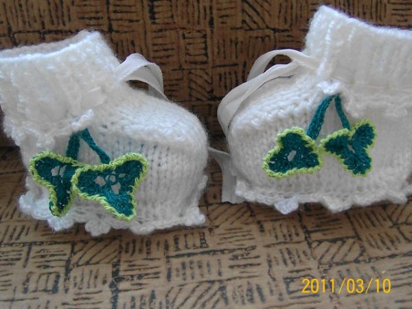 Baby booties "Clovers" - Socks