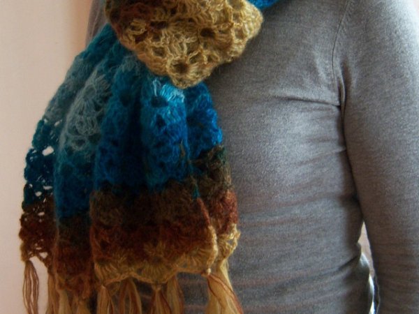 long scarf 2