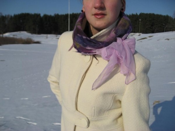 On an olive silk - Wraps & cloaks