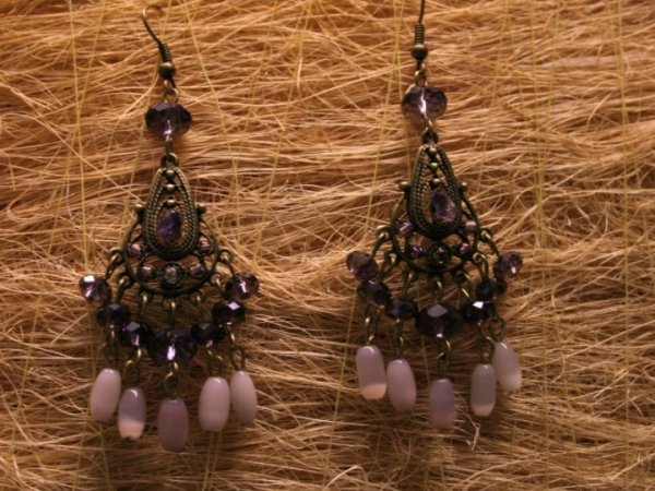 Earrings - Earrings