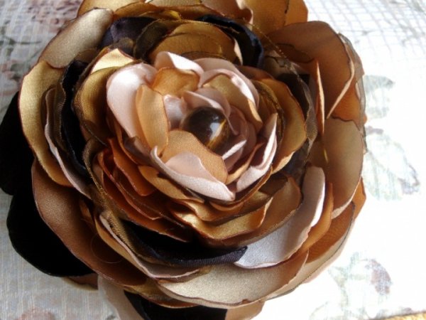 Brooch-flower. Brown shades. - Accessory