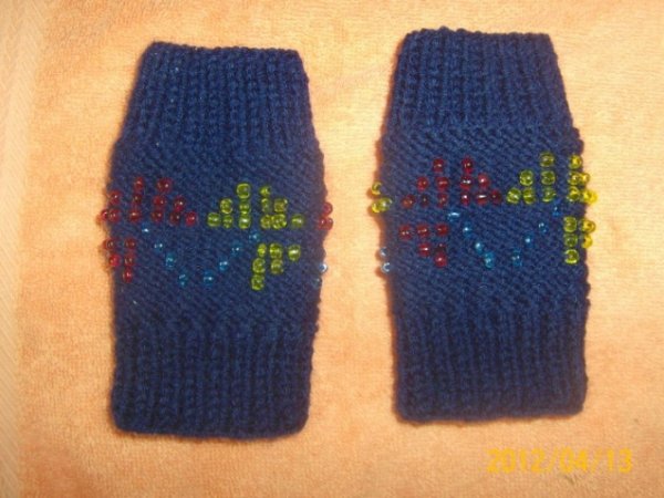 Hand warmers "Clovers" - Wristlets