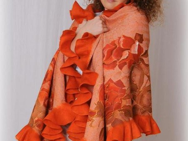 Orange rose garden - Wraps & cloaks
