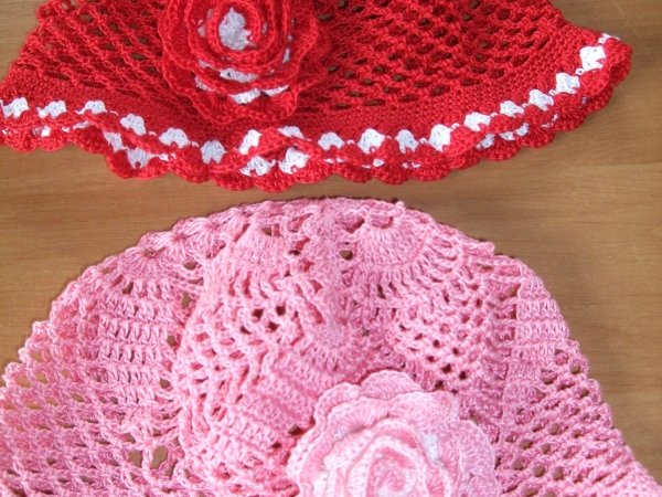 hats for the smallest mergytems - Hats 