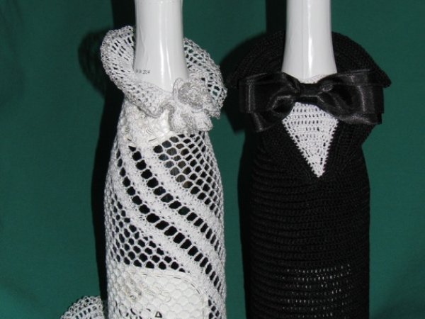 Young - champagne bottles - Lace