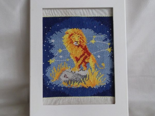 Zodiako ženklai " Liūtas " 1