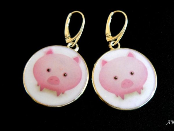 Hogs - Earrings