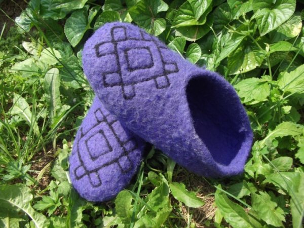 Vyriškos šlepetės "Symboliai " 2