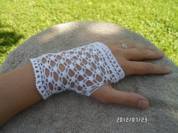Decorative summer gloves - Wristlets