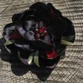 Black Rose - Brooches - making