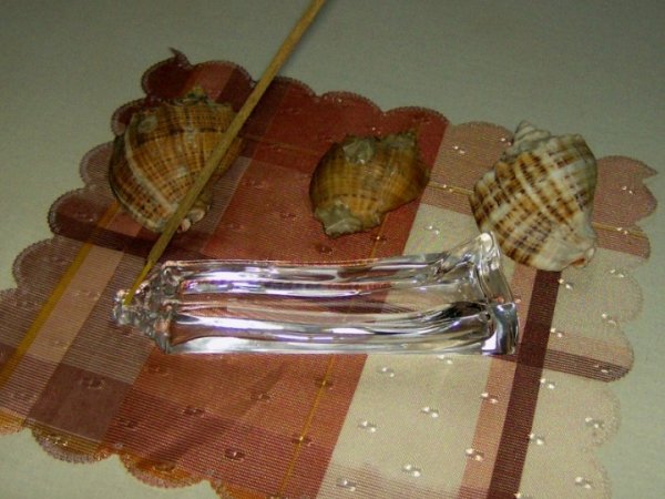 Glass censer - Glassware
