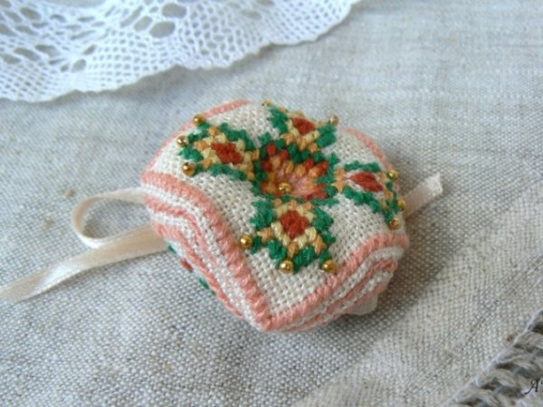 Pincushion 2