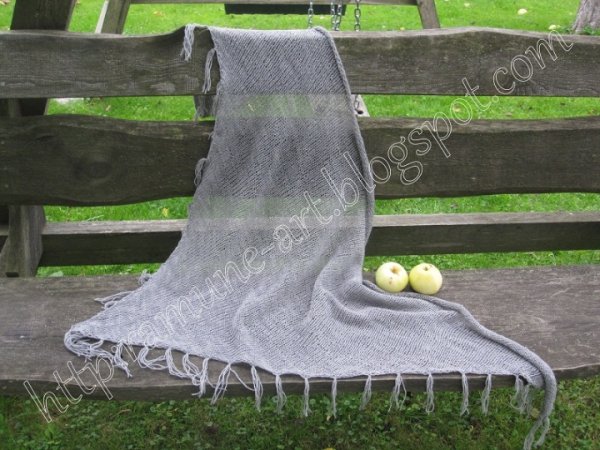 Grey cashmere scarf 2