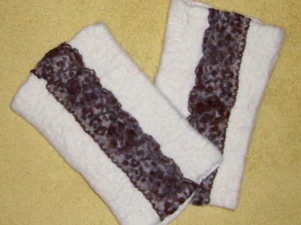 white with brown - Gloves & mittens