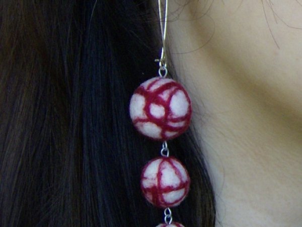 White with burgundy - Earrings