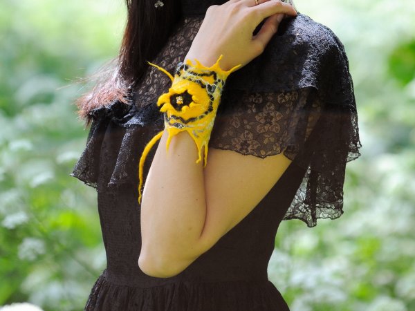 Sunny Bunny - Bracelets
