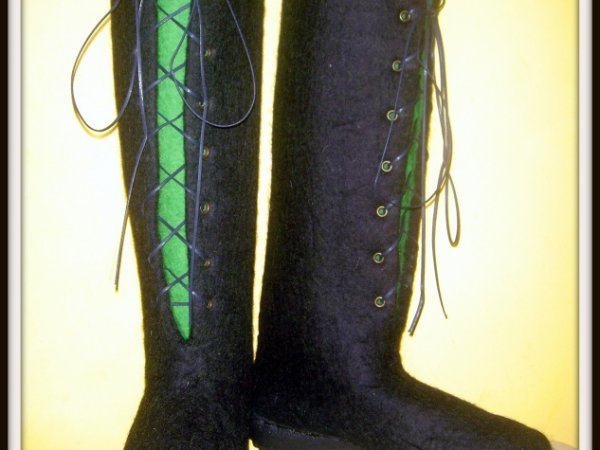 Green Laced 2