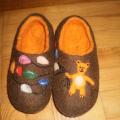 Dispenser - Shoes & slippers - felting