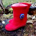 Red boots - Shoes & slippers - felting