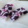 Riesines " Buds " - Wristlets - felting