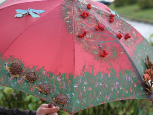 Decorated umbrella " Fall " 2