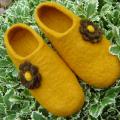 mustard-colored tapkutes - Shoes & slippers - felting