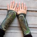 Delicately green - Wristlets - felting