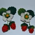 Wild Strawberries - Hair accessories - felting