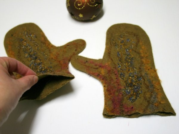 Gloves " CHRISTMAS " 2