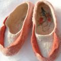 Slippers girl - Shoes & slippers - felting