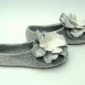 Winter flowers - Shoes & slippers - felting