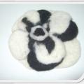 Black and white brooch - Brooches - felting