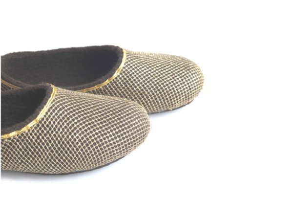 Felt slippers GOLD / CHOCOLATE 2